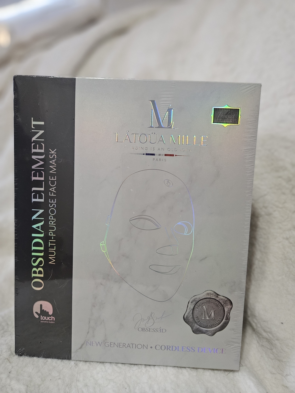 Látoüa Mille Obsidian Element Cordless LED Face Mask NEW Sealed